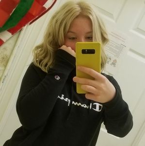 Meet your Posher, Elle